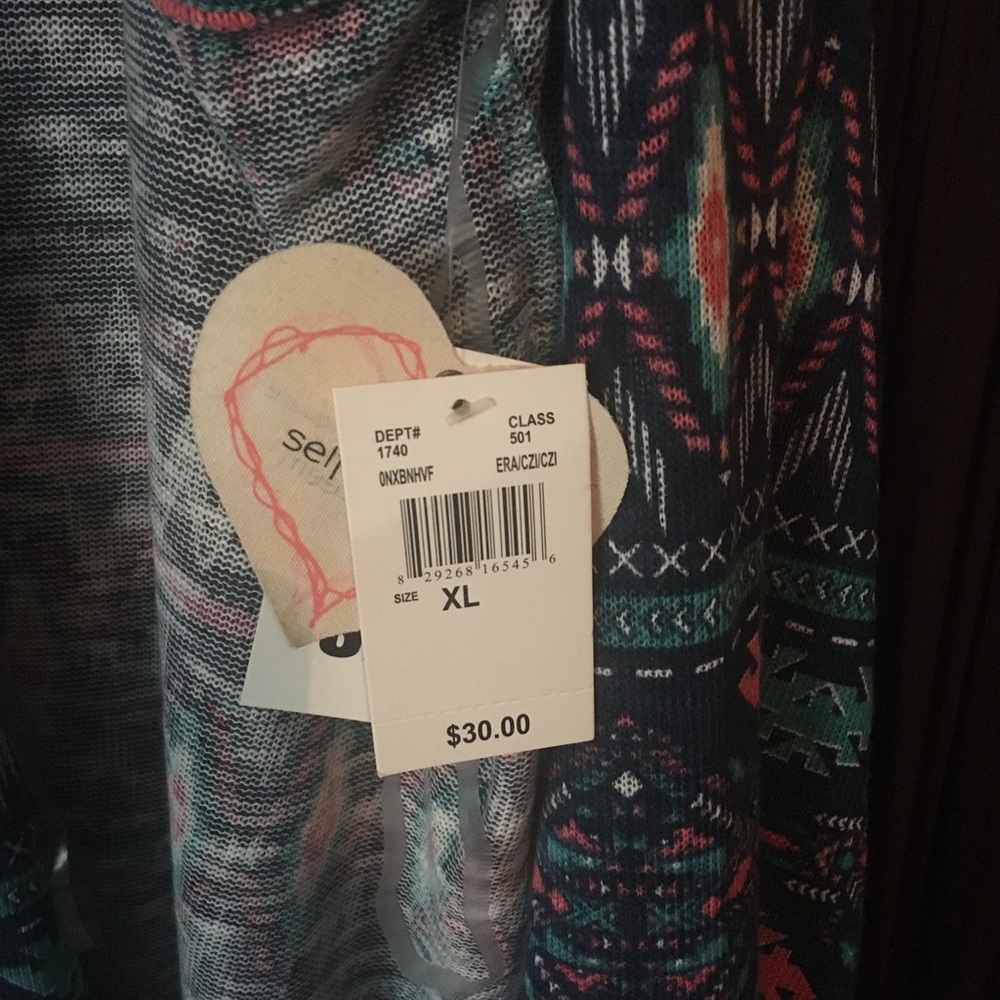 Vest - Picture 2 of 2